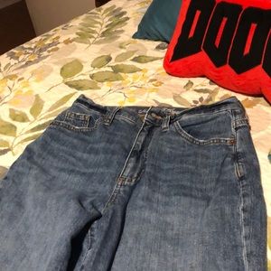 Universal Thread jeans